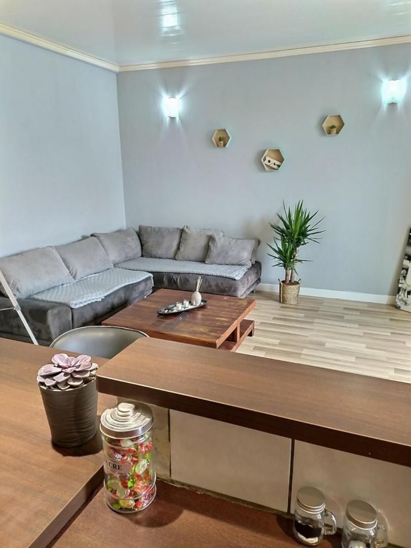 Danton | Spacieux | Wifi | Parking | Proche Centre Troyes Luaran gambar