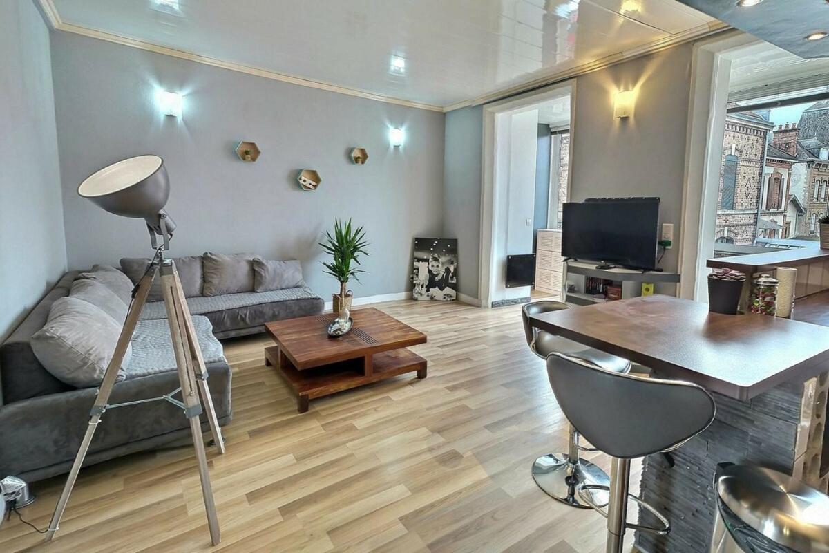 Danton | Spacieux | Wifi | Parking | Proche Centre Troyes Luaran gambar
